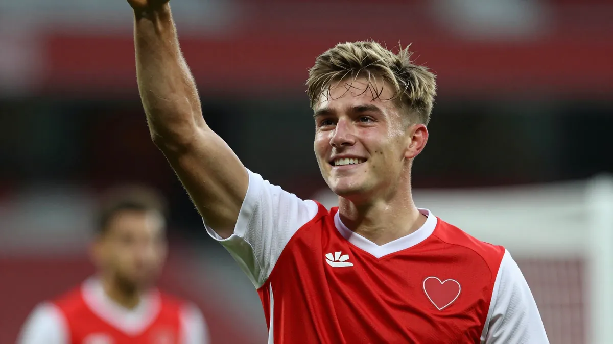 Heart of Midlothian Fire Six Past Inverness in Premier Sports Quarter Final
