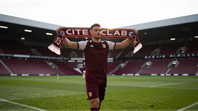 Heart of Midlothian sees Shankland depart for Rangers on free deal