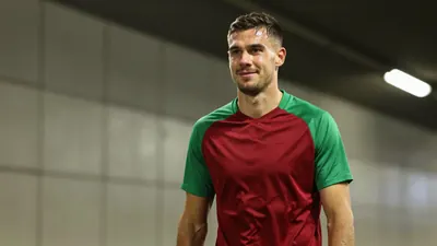 Heart of Midlothian Manager Vrancken Confident Ahead of Benfica Challenge